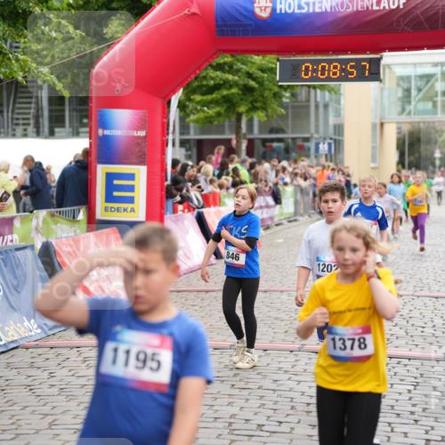 12.06.2026 - Holstenköstenlauf LAZAROV Photography http://msf.ph/oto/9742378 12.06.2026 16:23:55 Laufen 1195, 0, 08, 57, 846, 1202, 1378, 4, 460, 579, 580, 611, 675, 690, 692, 704, 1109, 1117, 1380 meine-sportfotos.de