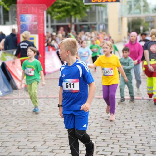 12.06.2026 - Holstenköstenlauf LAZAROV Photography http://msf.ph/oto/9742382 12.06.2026 16:24:01 Laufen 704, 611, 1380, 460, 579, 580, 675, 690, 692, 704, 1109, 1117, 1191, 1331, 1467 meine-sportfotos.de