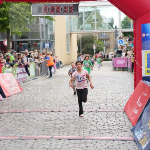 12.06.2026 - Holstenköstenlauf LAZAROV Photography http://msf.ph/oto/9742415 12.06.2026 16:24:31 Laufen 1212, 691, 1212 meine-sportfotos.de