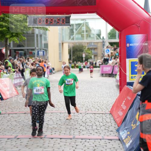 12.06.2026 - Holstenköstenlauf LAZAROV Photography http://msf.ph/oto/9742434 12.06.2026 16:24:48 Laufen 8, 682, 681, 677, 678, 679, 681, 682 meine-sportfotos.de