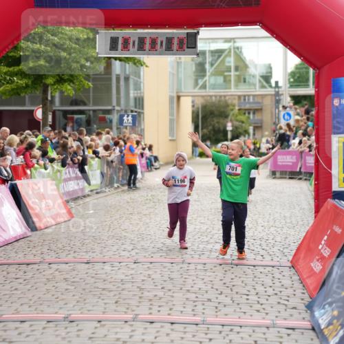 12.06.2026 - Holstenköstenlauf LAZAROV Photography http://msf.ph/oto/9742454 12.06.2026 16:25:08 Laufen 1196, 701, 701, 1116, 1196, 1316 meine-sportfotos.de