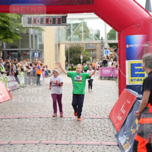 12.06.2026 - Holstenköstenlauf LAZAROV Photography http://msf.ph/oto/9742456 12.06.2026 16:25:08 Laufen 115, 701, 701, 1116, 1196, 1316 meine-sportfotos.de
