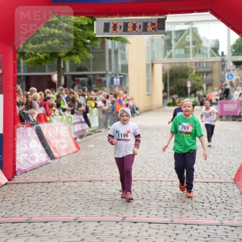 12.06.2026 - Holstenköstenlauf LAZAROV Photography http://msf.ph/oto/9742459 12.06.2026 16:25:09 Laufen 1196, 701, 701, 1116, 1196, 1316 meine-sportfotos.de