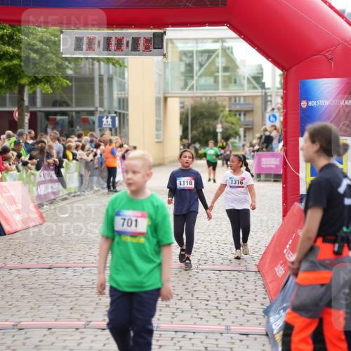 12.06.2026 - Holstenköstenlauf LAZAROV Photography http://msf.ph/oto/9742465 12.06.2026 16:25:14 Laufen 96, 701, 1116, 1316, 1116, 1316 meine-sportfotos.de