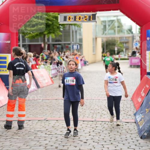 12.06.2026 - Holstenköstenlauf LAZAROV Photography http://msf.ph/oto/9742471 12.06.2026 16:25:19 Laufen 10, 10, 21, 1316, 1116, 699 meine-sportfotos.de