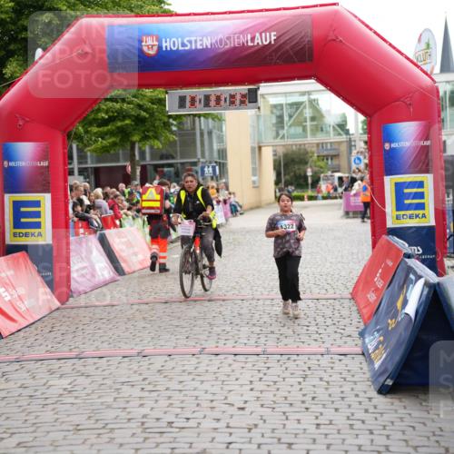 12.06.2026 - Holstenköstenlauf LAZAROV Photography http://msf.ph/oto/9742481 12.06.2026 16:25:32 Laufen 1322, 1322 meine-sportfotos.de