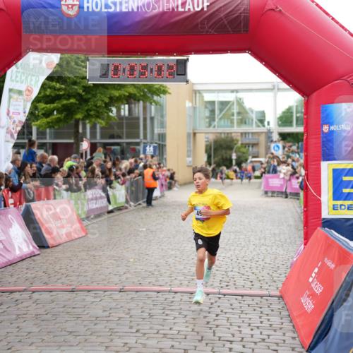12.06.2026 - Holstenköstenlauf LAZAROV Photography http://msf.ph/oto/9742504 12.06.2026 16:35:04 Laufen 45, 371, 490 meine-sportfotos.de
