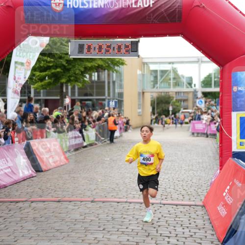 12.06.2026 - Holstenköstenlauf LAZAROV Photography http://msf.ph/oto/9742505 12.06.2026 16:35:04 Laufen 490, 116, 371, 490 meine-sportfotos.de