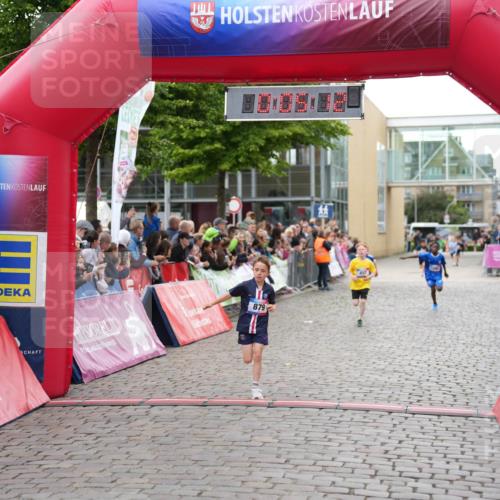 12.06.2026 - Holstenköstenlauf LAZAROV Photography http://msf.ph/oto/9742510 12.06.2026 16:35:14 Laufen 879, 75, 497, 879, 1096, 1155 meine-sportfotos.de