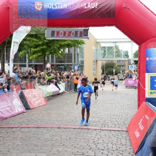 12.06.2026 - Holstenköstenlauf LAZAROV Photography http://msf.ph/oto/9742516 12.06.2026 16:35:19 Laufen 1096, 75, 266, 497, 641, 990, 1096, 1155, 1175 meine-sportfotos.de