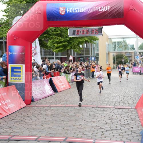 12.06.2026 - Holstenköstenlauf LAZAROV Photography http://msf.ph/oto/9742530 12.06.2026 16:35:38 Laufen 1157, 1283, 75, 220, 374, 646, 648, 875, 1157, 1177, 1283 meine-sportfotos.de