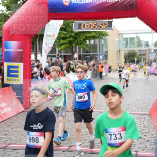 12.06.2026 - Holstenköstenlauf LAZAROV Photography http://msf.ph/oto/9742561 12.06.2026 16:35:55 Laufen 4, 10, 05, 52, 251, 880, 998, 733, 180, 219, 251, 500, 635, 876, 880, 886, 899, 1281, 1290, 1296 meine-sportfotos.de