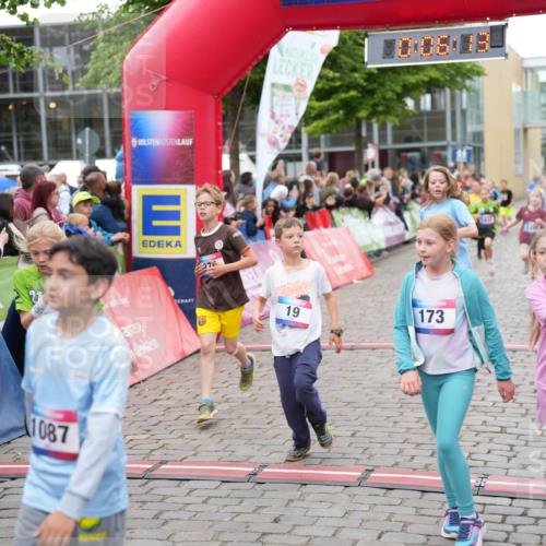 12.06.2026 - Holstenköstenlauf LAZAROV Photography http://msf.ph/oto/9742594 12.06.2026 16:36:15 Laufen 1087, 10, 08, 13, 19, 173, 979, 1448, 19, 109, 173, 216, 270, 271, 272, 487, 488, 622, 629, 638, 979, 1282, 1289, 1430, 1432, 1448, 1472, 1496 meine-sportfotos.de