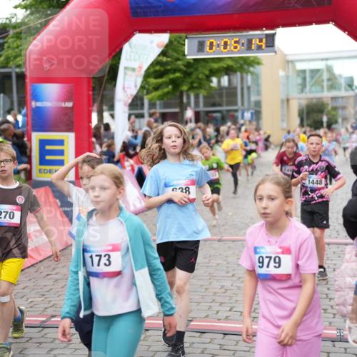 12.06.2026 - Holstenköstenlauf LAZAROV Photography http://msf.ph/oto/9742597 12.06.2026 16:36:16 Laufen 270, 173, 10, 05, 14, 28, 1448, 979, 15, 19, 109, 216, 270, 271, 272, 487, 488, 622, 629, 638, 979, 1165, 1282, 1289, 1430, 1432, 1448, 1472, 1496 meine-sportfotos.de