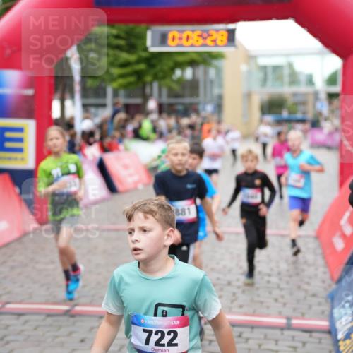 12.06.2026 - Holstenköstenlauf LAZAROV Photography http://msf.ph/oto/9742623 12.06.2026 16:36:30 Laufen 0, 06, 28, 881, 36, 722, 181, 223, 724, 881, 974, 980, 1040, 1168, 1297, 1305, 1433 meine-sportfotos.de