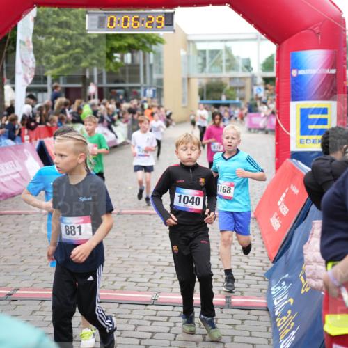 12.06.2026 - Holstenköstenlauf LAZAROV Photography http://msf.ph/oto/9742625 12.06.2026 16:36:31 Laufen 0, 06, 29, 881, 1040, 1168, 181, 223, 724, 728, 881, 974, 980, 1040, 1168, 1297, 1305, 1433 meine-sportfotos.de