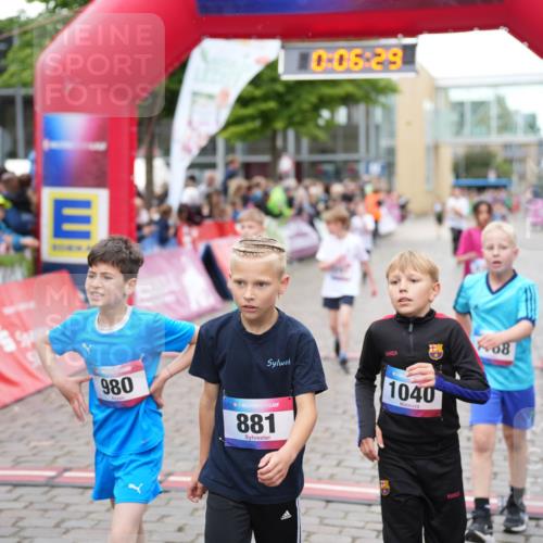 12.06.2026 - Holstenköstenlauf LAZAROV Photography http://msf.ph/oto/9742626 12.06.2026 16:36:31 Laufen 0, 06, 29, 980, 36, 881, 1040, 08, 181, 223, 724, 728, 881, 974, 980, 1040, 1168, 1297, 1305, 1433 meine-sportfotos.de