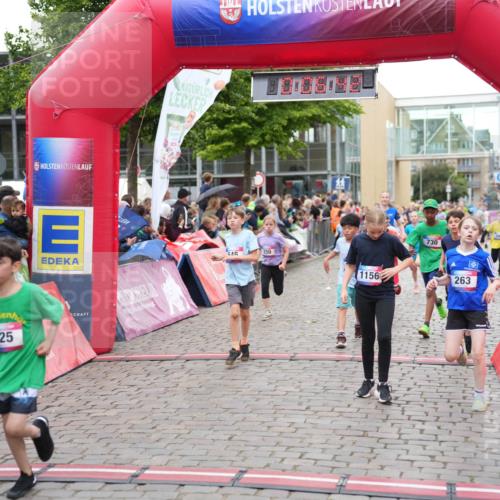12.06.2026 - Holstenköstenlauf LAZAROV Photography http://msf.ph/oto/9742645 12.06.2026 16:36:44 Laufen 725, 250, 1156, 730, 263, 75, 182, 250, 263, 269, 280, 453, 491, 493, 621, 623, 645, 725, 730, 878, 1094, 1156, 1172, 1182, 1280, 1294, 1304, 1431, 1434 meine-sportfotos.de