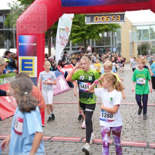 12.06.2026 - Holstenköstenlauf LAZAROV Photography http://msf.ph/oto/9742666 12.06.2026 16:36:55 Laufen 23, 1431, 0, 06, 53, 1280, 726, 258, 1, 72, 96, 121, 174, 221, 255, 258, 276, 377, 499, 501, 504, 628, 726, 874, 1037, 1180, 1284, 1292, 1396 meine-sportfotos.de