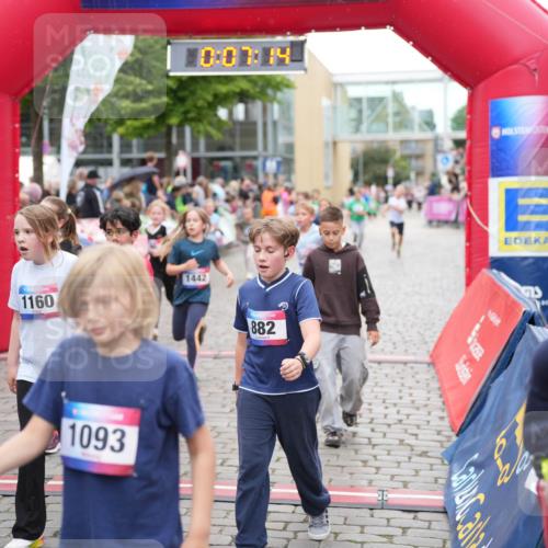 12.06.2026 - Holstenköstenlauf LAZAROV Photography http://msf.ph/oto/9742698 12.06.2026 16:37:16 Laufen 10, 07, 14, 1160, 1093, 1442, 882, 90, 176, 225, 624, 637, 727, 732, 895, 1000, 1167, 1442 meine-sportfotos.de