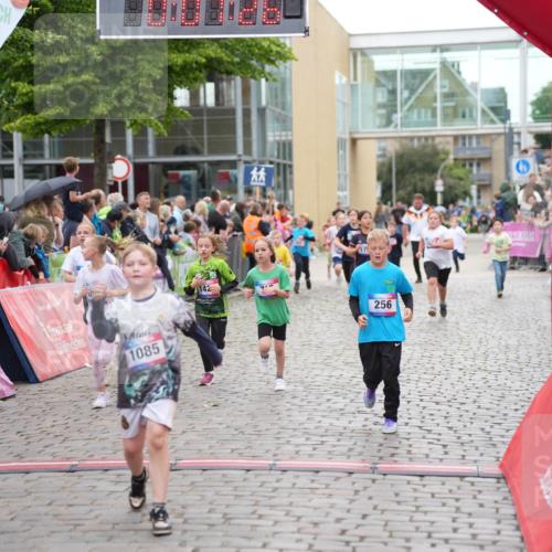 12.06.2026 - Holstenköstenlauf LAZAROV Photography http://msf.ph/oto/9742714 12.06.2026 16:37:28 Laufen 1085, 142, 256, 256, 257, 261, 268, 492, 644, 715, 891, 897, 1085, 1181, 1291, 1428, 1554 meine-sportfotos.de