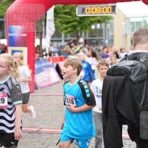 12.06.2026 - Holstenköstenlauf LAZAROV Photography http://msf.ph/oto/9742767 12.06.2026 16:38:02 Laufen 0, 08, 00, 1529, 1518, 13, 49, 95, 122, 172, 249, 283, 489, 503, 634, 713, 1288, 1293, 1299, 1308, 1531, 1553 meine-sportfotos.de