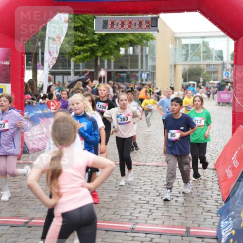 12.06.2026 - Holstenköstenlauf LAZAROV Photography http://msf.ph/oto/9742773 12.06.2026 16:38:05 Laufen 172, 1308, 283, 503, 95, 713, 49, 95, 172, 249, 283, 489, 494, 503, 617, 634, 713, 1293, 1299, 1308, 1553 meine-sportfotos.de