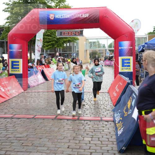 12.06.2026 - Holstenköstenlauf LAZAROV Photography http://msf.ph/oto/9742831 12.06.2026 16:38:45 Laufen 321, 627, 626, 717, 709, 717, 1174 meine-sportfotos.de