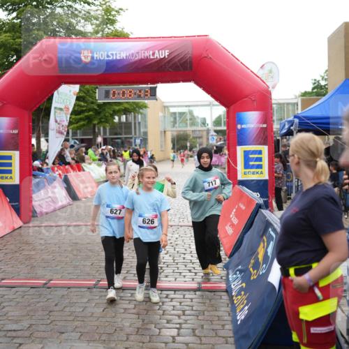 12.06.2026 - Holstenköstenlauf LAZAROV Photography http://msf.ph/oto/9742833 12.06.2026 16:38:45 Laufen 627, 626, 717, 709, 717, 1174 meine-sportfotos.de