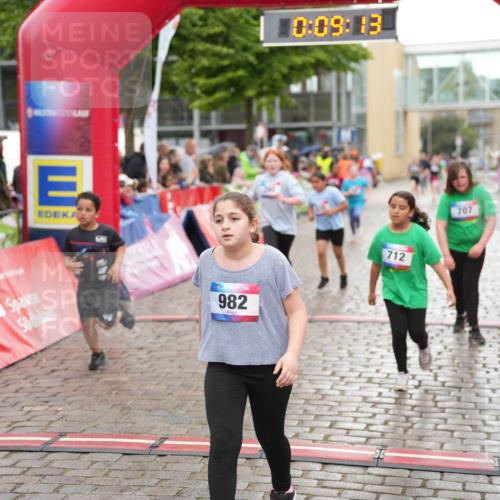 12.06.2026 - Holstenköstenlauf LAZAROV Photography http://msf.ph/oto/9742868 12.06.2026 16:39:15 Laufen 982, 10, 09, 13, 712, 707, 260, 620, 707, 712, 971, 1079 meine-sportfotos.de