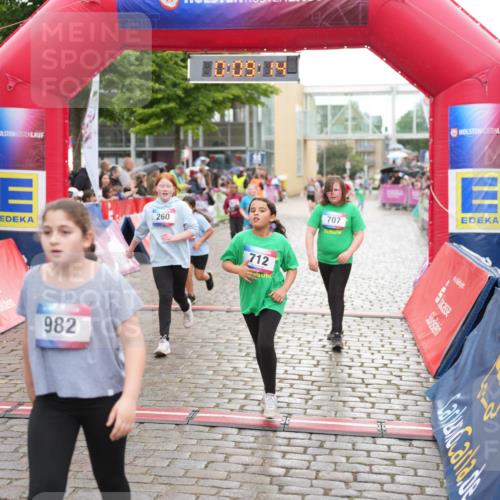 12.06.2026 - Holstenköstenlauf LAZAROV Photography http://msf.ph/oto/9742870 12.06.2026 16:39:16 Laufen 10, 09, 4, 260, 982, 712, 707, 260, 620, 707, 712, 971, 1079, 1471 meine-sportfotos.de