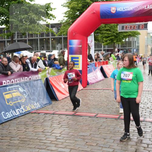 12.06.2026 - Holstenköstenlauf LAZAROV Photography http://msf.ph/oto/9742876 12.06.2026 16:39:20 Laufen 971, 707, 264, 714, 971, 1079, 1470, 1471 meine-sportfotos.de