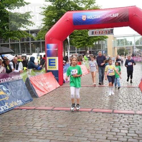 12.06.2026 - Holstenköstenlauf LAZAROV Photography http://msf.ph/oto/9742891 12.06.2026 16:39:29 Laufen 714, 19, 264, 893, 60, 23, 253, 264, 719, 892, 893, 1078, 1095 meine-sportfotos.de