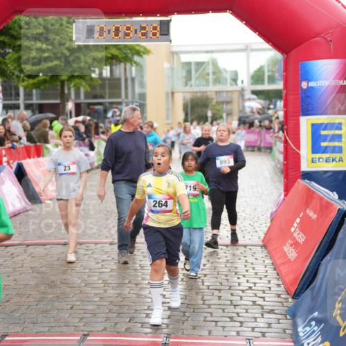 12.06.2026 - Holstenköstenlauf LAZAROV Photography http://msf.ph/oto/9742892 12.06.2026 16:39:30 Laufen 714, 23, 10, 09, 28, 264, 719, 893, 23, 253, 264, 619, 719, 892, 893, 1078, 1095 meine-sportfotos.de
