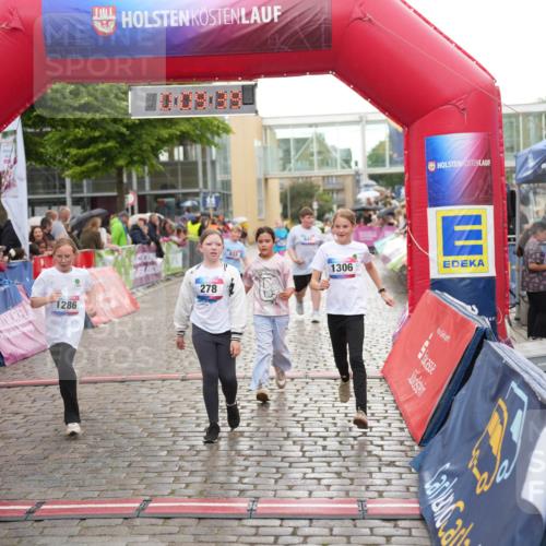 12.06.2026 - Holstenköstenlauf LAZAROV Photography http://msf.ph/oto/9742915 12.06.2026 16:39:42 Laufen 278, 1286, 1306, 278, 282, 633, 647, 1090, 1178, 1286, 1306 meine-sportfotos.de