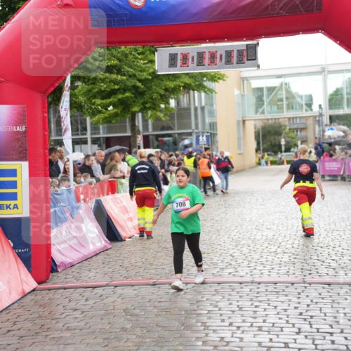 12.06.2026 - Holstenköstenlauf LAZAROV Photography http://msf.ph/oto/9742940 12.06.2026 16:40:13 Laufen 708, 708 meine-sportfotos.de