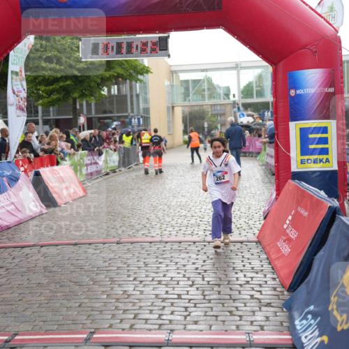 12.06.2026 - Holstenköstenlauf LAZAROV Photography http://msf.ph/oto/9742961 12.06.2026 16:41:57 Laufen 262, 160, 13, 262 meine-sportfotos.de