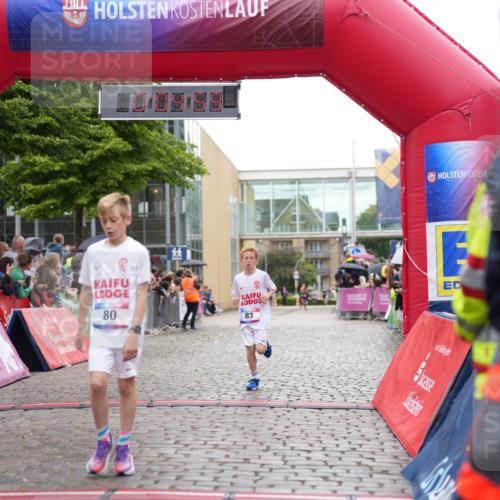 12.06.2026 - Holstenköstenlauf LAZAROV Photography http://msf.ph/oto/9742987 12.06.2026 16:49:57 Laufen 80, 83, 80, 83 meine-sportfotos.de