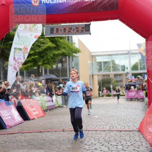 12.06.2026 - Holstenköstenlauf LAZAROV Photography http://msf.ph/oto/9743017 12.06.2026 16:50:23 Laufen 665, 232, 662, 665, 1404 meine-sportfotos.de