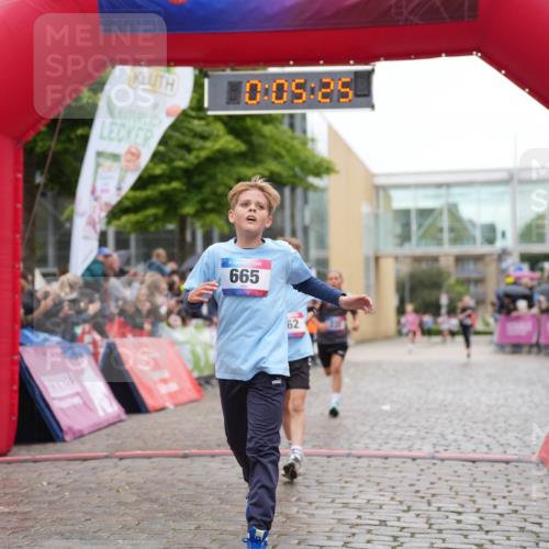 12.06.2026 - Holstenköstenlauf LAZAROV Photography http://msf.ph/oto/9743018 12.06.2026 16:50:24 Laufen 10, 05, 25, 665, 62, 232, 662, 664, 665, 1404 meine-sportfotos.de