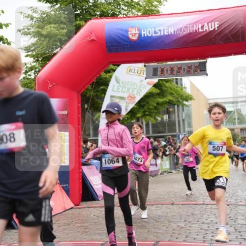 12.06.2026 - Holstenköstenlauf LAZAROV Photography http://msf.ph/oto/9743056 12.06.2026 16:50:54 Laufen 908, 1064, 1073, 507, 905, 33, 507, 509, 515, 667, 905, 911, 985, 1056, 1064, 1073, 1149, 1480, 1504, 1546 meine-sportfotos.de