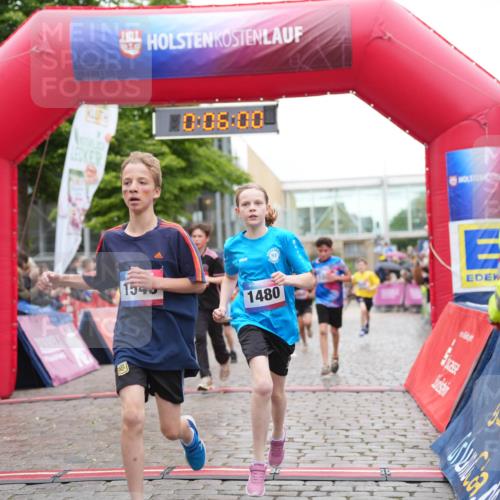 12.06.2026 - Holstenköstenlauf LAZAROV Photography http://msf.ph/oto/9743063 12.06.2026 16:50:59 Laufen 10, 05, 00, 1540, 1480, 112, 509, 515, 661, 667, 755, 911, 985, 1056, 1268, 1480, 1494, 1504, 1546 meine-sportfotos.de