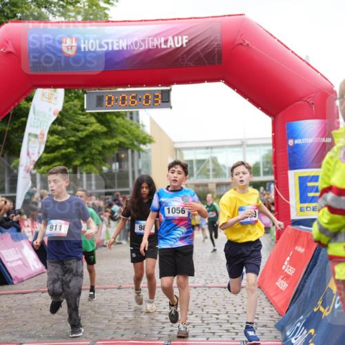 12.06.2026 - Holstenköstenlauf LAZAROV Photography http://msf.ph/oto/9743071 12.06.2026 16:51:02 Laufen 10, 08, 03, 911, 98, 1056, 112, 236, 509, 515, 661, 667, 755, 911, 985, 1056, 1268, 1494, 1504 meine-sportfotos.de