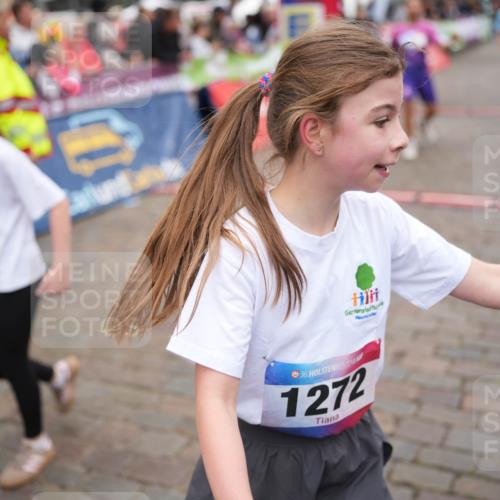 12.06.2026 - Holstenköstenlauf LAZAROV Photography http://msf.ph/oto/9743106 12.06.2026 16:51:29 Laufen 0145, 4, 36, 1272, 10, 52, 241, 651, 750, 751, 907, 991, 993 meine-sportfotos.de