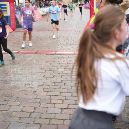 12.06.2026 - Holstenköstenlauf LAZAROV Photography http://msf.ph/oto/9743107 12.06.2026 16:51:30 Laufen 993, 10, 651, 216, 10, 52, 241, 651, 750, 751, 756, 907, 991 meine-sportfotos.de
