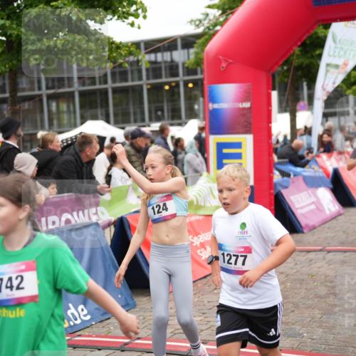 12.06.2026 - Holstenköstenlauf LAZAROV Photography http://msf.ph/oto/9743136 12.06.2026 16:51:49 Laufen 742, 124, 989, 1277, 10, 08, 1512, 118, 124, 521, 657, 743, 757, 989, 1041, 1075, 1269, 1277, 1512 meine-sportfotos.de