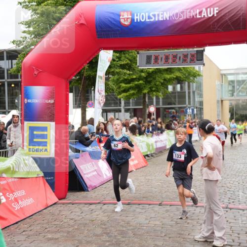 12.06.2026 - Holstenköstenlauf LAZAROV Photography http://msf.ph/oto/9743153 12.06.2026 16:51:58 Laufen 43, 62, 133, 22, 62, 133, 650, 657, 741, 904, 906, 1150, 1423 meine-sportfotos.de