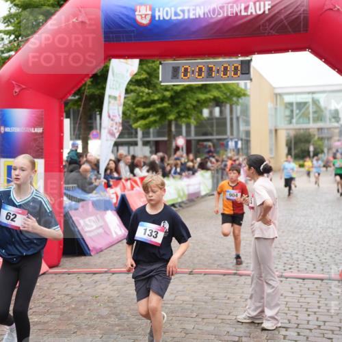 12.06.2026 - Holstenköstenlauf LAZAROV Photography http://msf.ph/oto/9743156 12.06.2026 16:51:59 Laufen 0, 07, 00, 62, 133, 904, 22, 62, 133, 650, 741, 904, 906, 1150, 1423 meine-sportfotos.de
