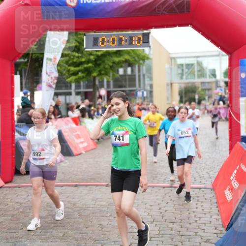 12.06.2026 - Holstenköstenlauf LAZAROV Photography http://msf.ph/oto/9743172 12.06.2026 16:52:09 Laufen 22, 10, 07, 10, 992, 741, 652, 132, 233, 518, 652, 983, 992, 1152 meine-sportfotos.de