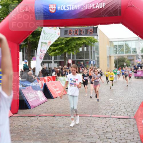12.06.2026 - Holstenköstenlauf LAZAROV Photography http://msf.ph/oto/9743190 12.06.2026 16:52:18 Laufen 240, 34, 142, 240, 513, 516, 656, 770, 915, 916, 1521 meine-sportfotos.de